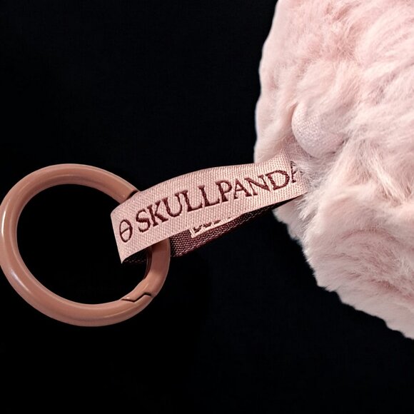 Skull Panda Windflower Pop Mart - Picture 12 of 16